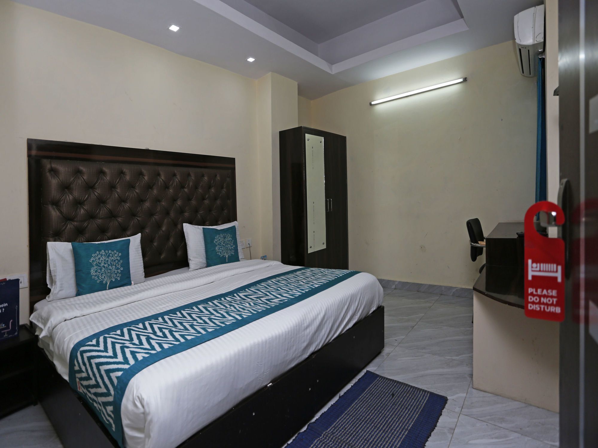 Hotel O Crosswinds Residency Indirapuram Buitenkant foto