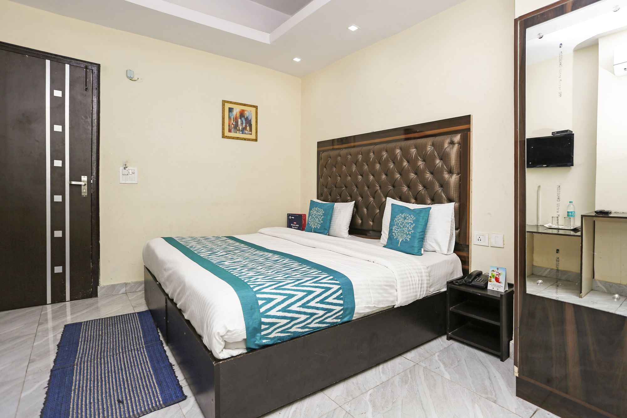 Hotel O Crosswinds Residency Indirapuram Buitenkant foto